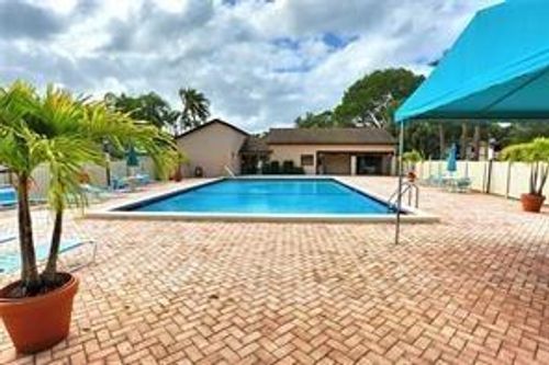 apt-304-2659 Carambola Cir N, Coconut Creek, FL, 33066-2415 | Card Image