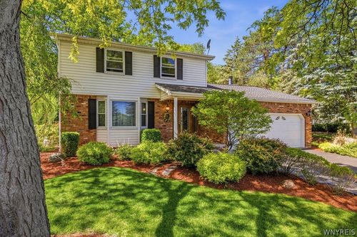 5788 Stone Road, Lockport Town, NY, 14094 | Card Image