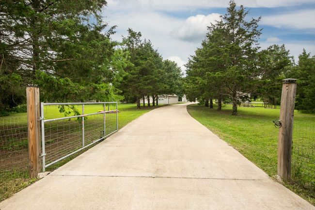 9701 Branch Dr, House other with 5 bedrooms, 3 bathrooms and null parking in Cabot AR | Image 4