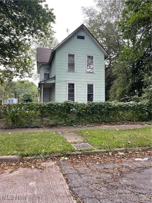 6701 Hope Ave, Cleveland, OH, 44102-5313 | Card Image
