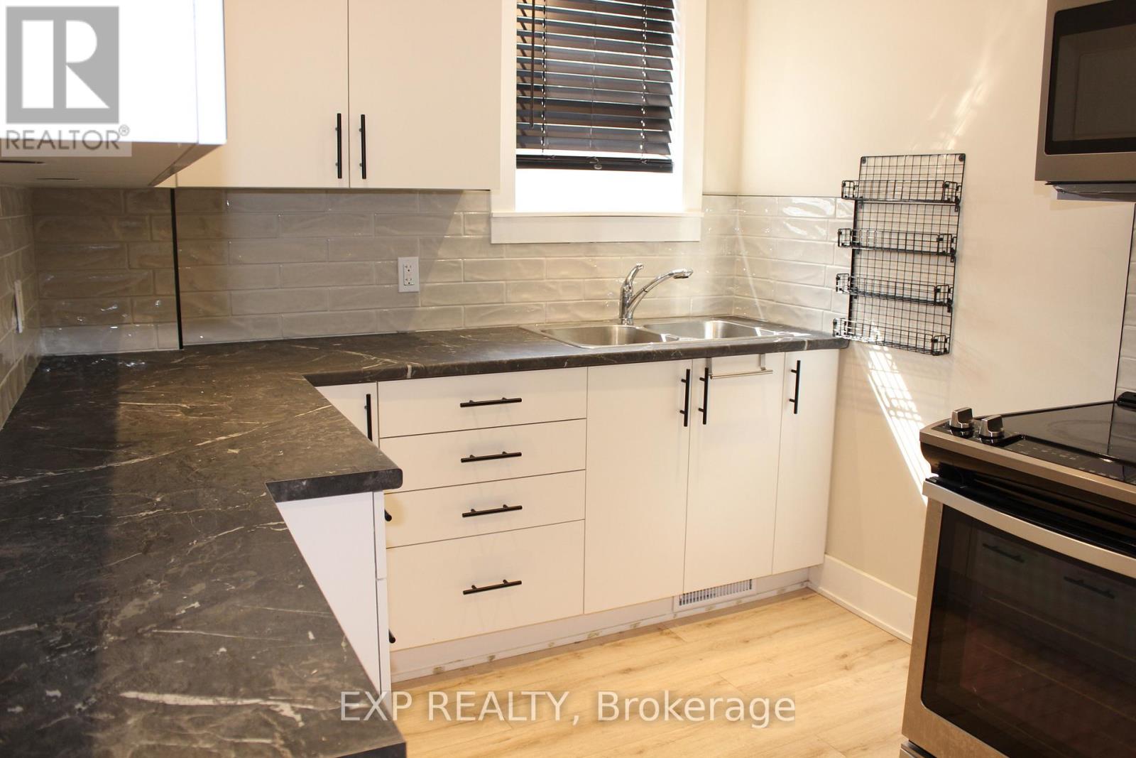 Residential Lease in Smiths Falls 2