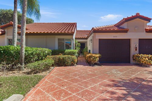 6070 Sunny Manor Ct, Delray Beach, FL, 33484-2404 | Card Image