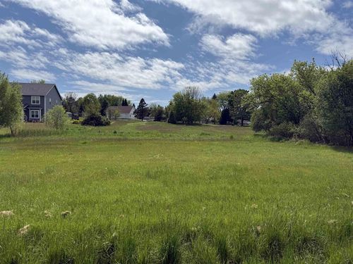 W258N6891 Victoria Circle, Lisbon, WI, 53089 | Card Image