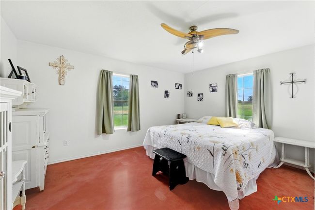 Bedroom 2 main house | Image 17