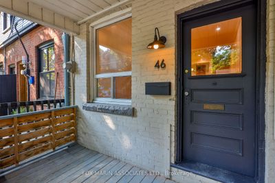 46 Lewis St, Home with 2 bedrooms, 2 bathrooms and null parking in Toronto ON | Image 1