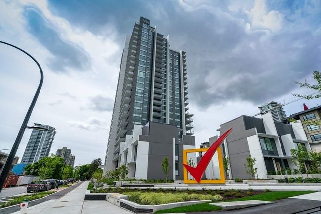 2001 - 4465 Juneau Street, Condo with 2 bedrooms, 2 bathrooms and 1 parking in Burnaby BC | Image 2