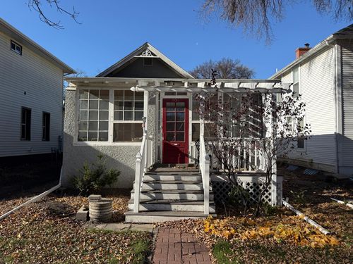 803 7th St S, Fargo, ND, 58103-2705 | Card Image