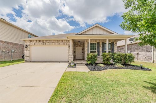 2404 Bermont Red Ln, Fort Worth, TX, 76131-1629 | Card Image
