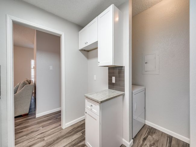 APT-308 - 1603 Marsh Ln, Condo with 2 bedrooms, 1 bathrooms and null parking in Carrollton TX | Image 10