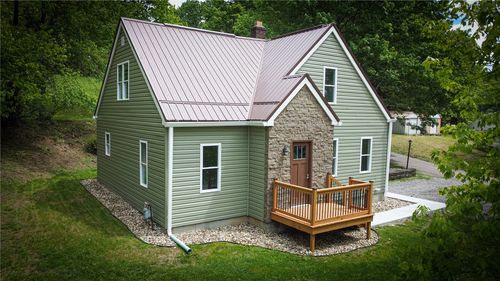 119 Forrest St, Petrolia, PA, 16050-3013 | Card Image