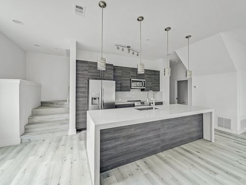 apt-102-1022 Eldorado Ave, Dallas, TX, 75208-4180 | Card Image