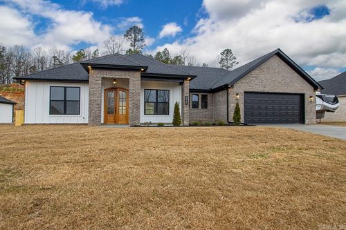 8945 Wingate Drive, Benton, AR, 72019 | Card Image