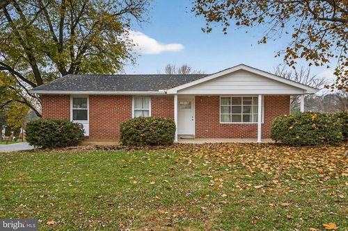 452 Longfellow Dr, LANCASTER, PA, 17602-4020 | Card Image