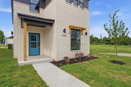 1605 Ne 7th St, Oklahoma City, OK, 73117 | Card Image