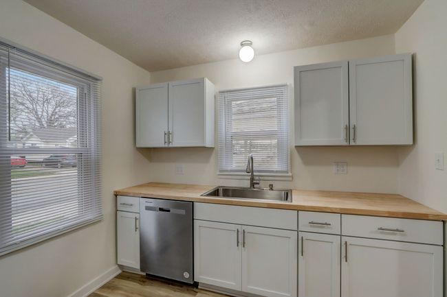 201 E 29 Th St, House other with 2 bedrooms, 1 bathrooms and null parking in Anderson IN | Image 7
