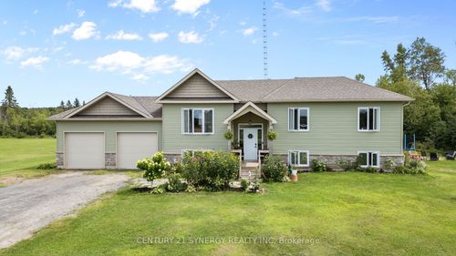 2425 Ferguson Falls Rd, Lanark, ON, K0G1K0 | Card Image