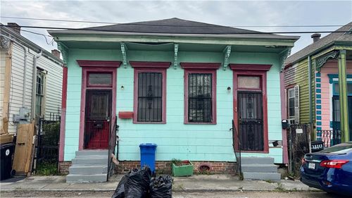 2108 Magnolia Street, New Orleans, LA, 70113 | Card Image