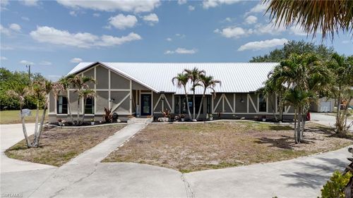3440 Trail Dairy Cir, North Fort Myers, FL, 33917-7134 | Card Image