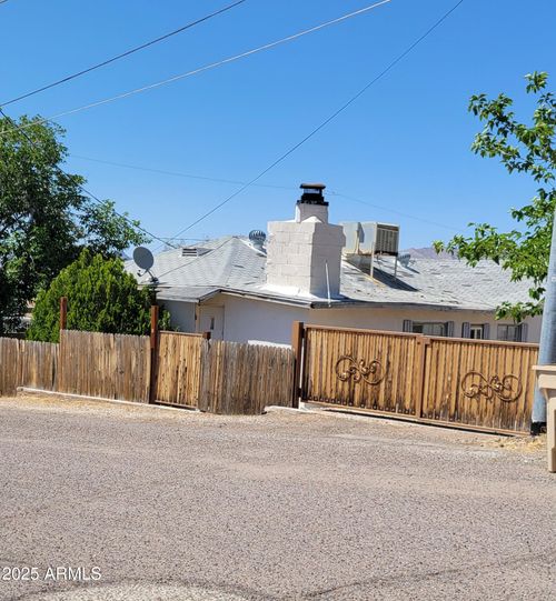 452 W Ray St, Superior, AZ, 85173-4124 | Card Image