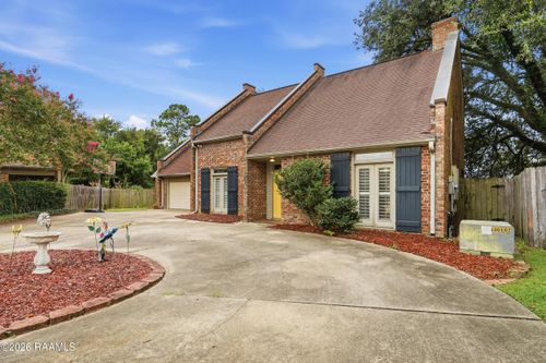 24 Audubon Oaks Blvd, Lafayette, LA, 70506-2485 | Card Image