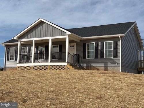 601 Gibbs Rd, MADISON, VA, 22727-2884 | Card Image