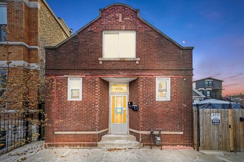 2713 W 24th Pl, Chicago, IL, 60608-4613 | Card Image