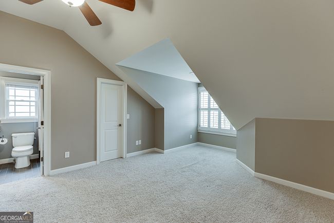 7056 Dove Point Ln, House other with 4 bedrooms, 3 bathrooms and null parking in Hoschton GA | Image 35