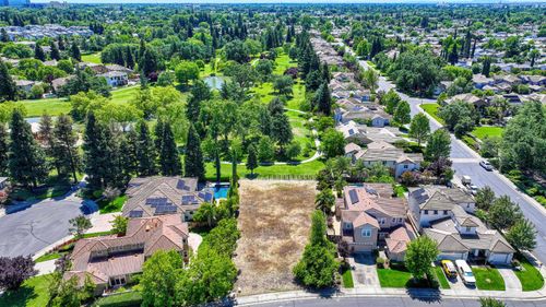 975 Fountain Drive, West Sacramento, CA, 95605 | Card Image