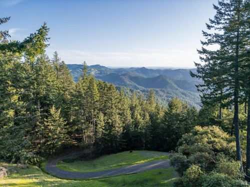 27040 Ridge Rd, Willits, CA, 95490-8984 | Card Image