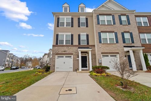 9100 Deer Meadow Ln, UPPER MARLBORO, MD, 20772-2559 | Card Image