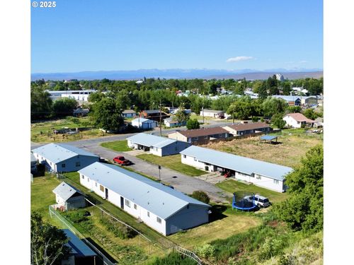 -1 Myrtle St, BakerCity, OR, 97814 | Card Image