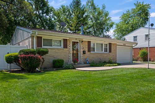 1101 Anthony Rd, Wheeling, IL, 60090-4405 | Card Image