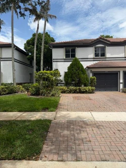 2440 Nw 99th Way, Sunrise, FL, 33322-1912 | Card Image