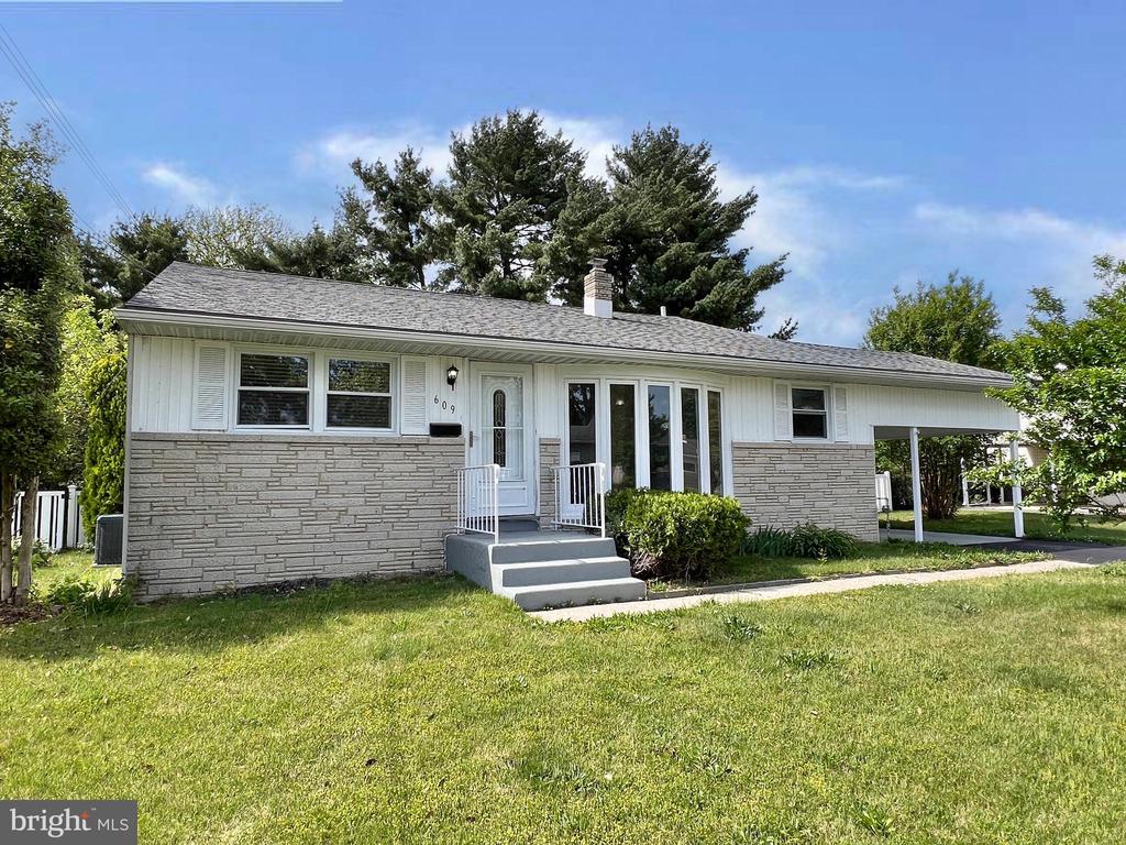 Whitman St, Glassboro, NJ 08028