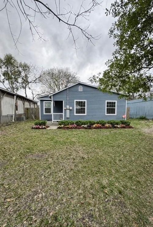 1405 Rice St, Alvin, TX, 77511-5546 | Card Image