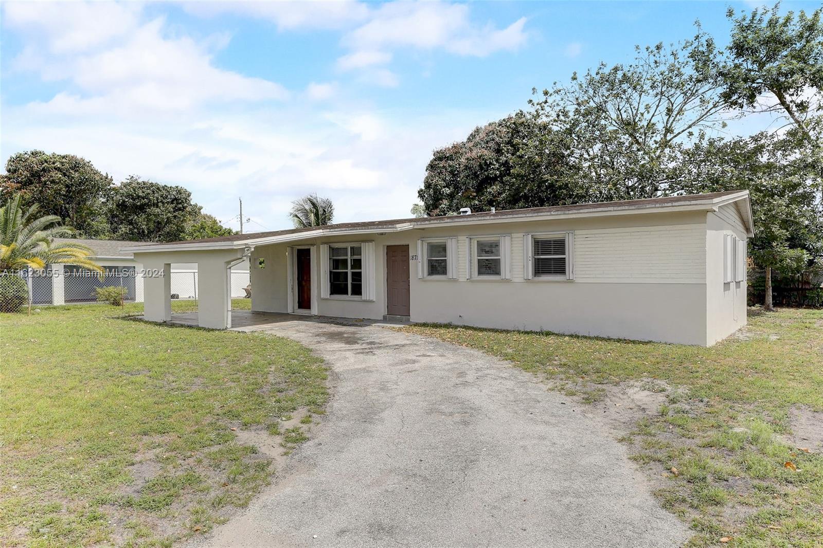 32nd Ct, Miami Gardens, FL 33056