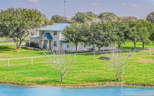 4015 Fm 623, Kenedy, TX, 78119 | Card Image