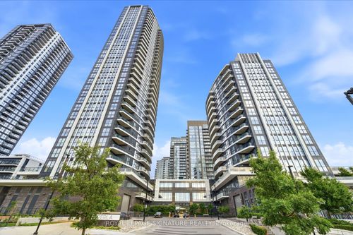 212-65 Watergarden Dr, Mississauga, ON, L5R0G9 | Card Image