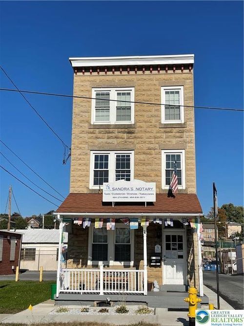 1723 W Tilghman St, Allentown, PA, 18104-4158 | Card Image