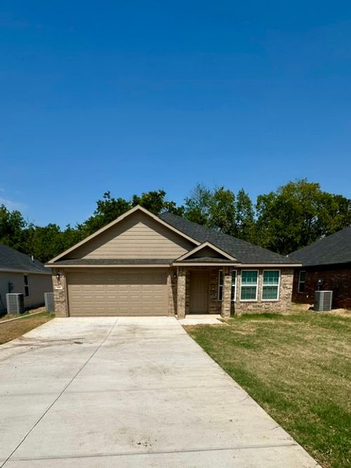416 W Curtis St, Calera, OK, 74730-1549 | Card Image