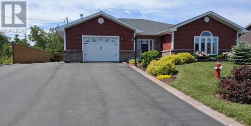 24 Ryan St, Grand Falls-Windsor, NL, A2A0C4 | Card Image