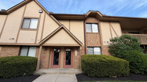 2283g-2283 Hedgerow Rd, Columbus, OH, 43220-6369 | Card Image