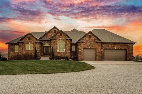 18807 W Hickory St, Goddard, KS, 67052-8654 | Card Image