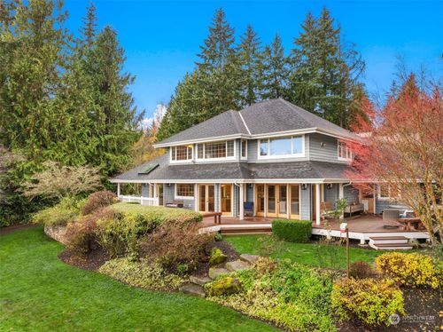 8726 Ne Triple Crown Drive, Bainbridge Island, WA, 98110 | Card Image