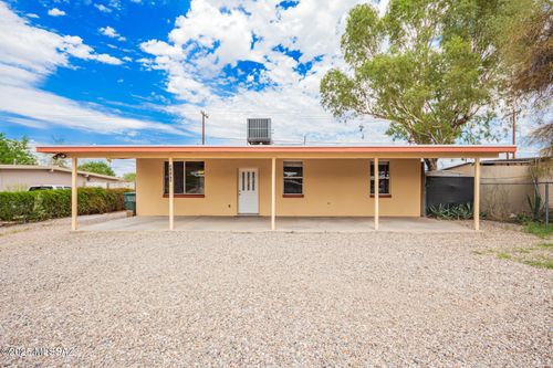 4633 E 26th St, Tucson, AZ, 85711-5724 | Card Image