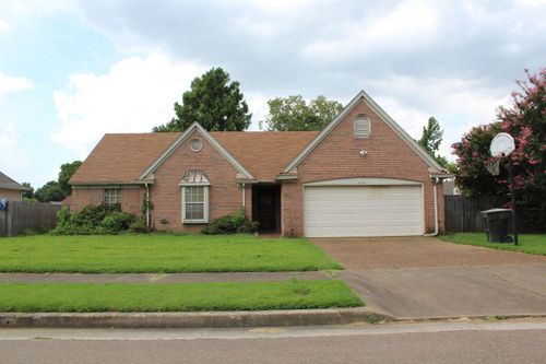 6656 Millgrove Park Dr, Bartlett, TN, 38135-1569 | Card Image