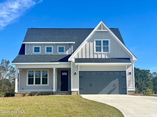 141 Sycamore Lakes Dr, Wallace, NC, 28466-2562 | Card Image