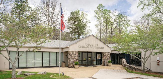 3650 Scarlet Maple Ct, House other with 3 bedrooms, 3 bathrooms and 2 parking in Signal Mountain TN | Image 74