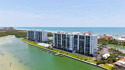 p4-9393 Midnight Pass Rd, SARASOTA, FL, 34242-2963 | Card Image