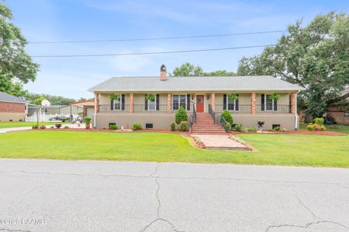 507 W Laodis St, Delcambre, LA, 70528-2001 | Card Image